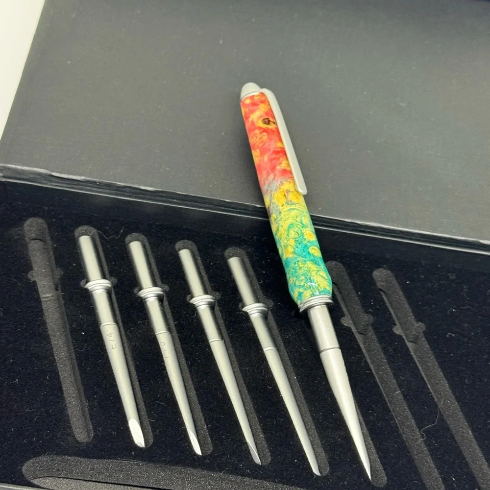 Crochet hook set - Picture 3 of 3
